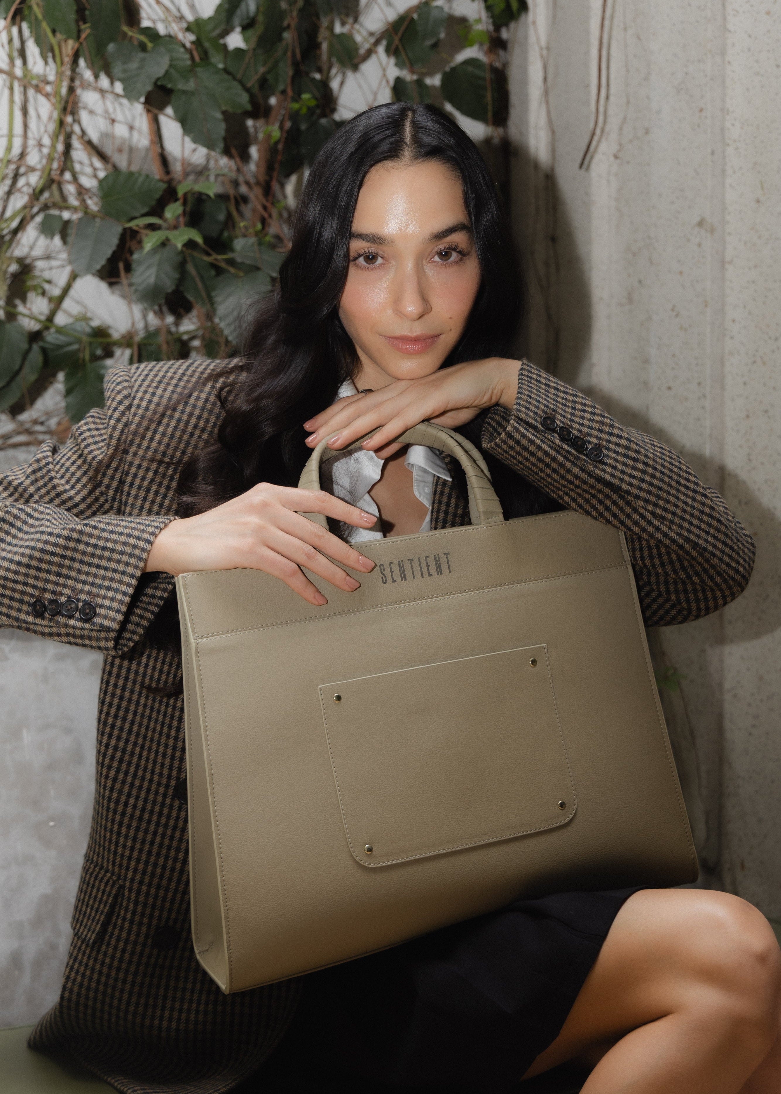 SENTI センティ Dyneema(R) Leather TOTE BAG IROQUOIS / Senti - Dyneema Leather Tote Bag – Tree and Branch